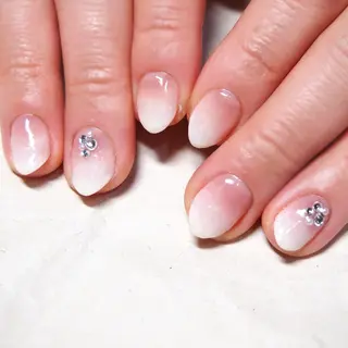 ネイル 山田 麻衣のネイルデザイン