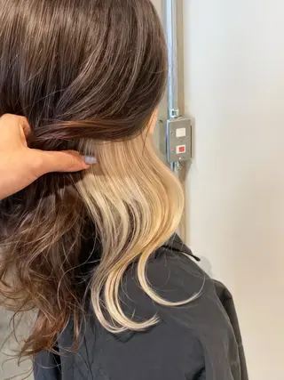 セミロング カラー ALIVE原宿🖤 カラーリストるねこのヘアスタイル