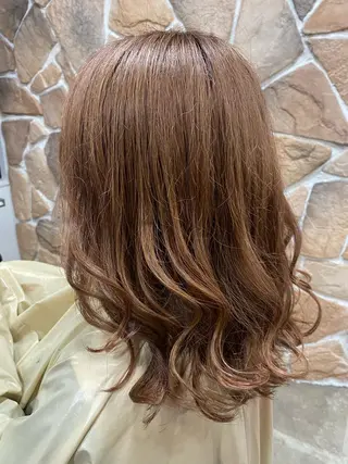 セミロング new.本川越店所属・くせ毛多毛特化 高橋　淳のヘアスタイル