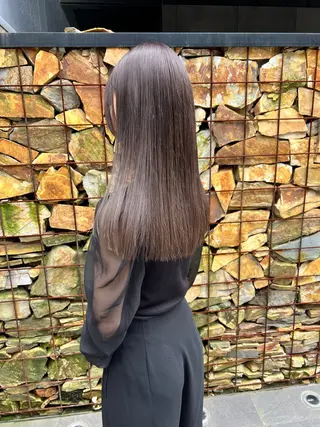 セミロング ✨ミニモ限定価格◎ ブリーチ無しカラーのヘアスタイル