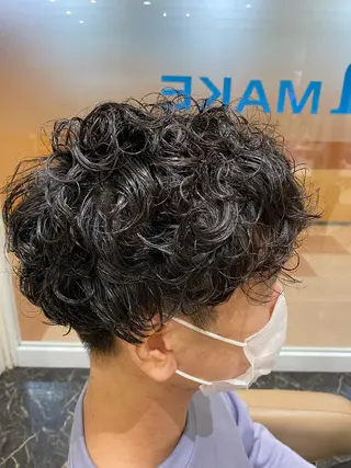 パーマ 失敗しないパーマ 赤塚雄輝のヘアスタイル