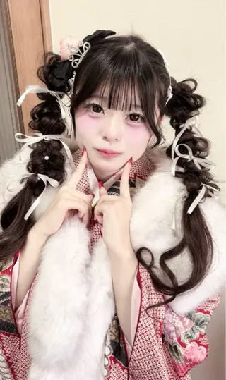 錦 茉李 @lm.mari03のヘアスタイル