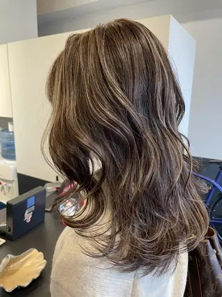セミロング カラー 🦖JIN HAIR DESIGN🦖のヘアスタイル