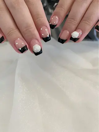 ネイル cyan private salon所属・takayama rioのネイルデザイン