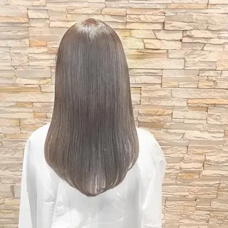 セミロング 🌿アロマヘアルーム 新宿3号店✂︎のヘアスタイル