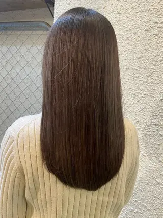ロング 坂田 友梨奈のヘアスタイル