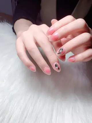 ネイル 💅E•U•B NAIL🌹所属・横浜市中区曙町 ネイルE·U·Bのネイルデザイン