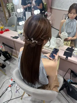 ヘアアレンジ lien natsukiのヘアスタイル