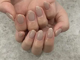 ショート カラー ネイル マツエク・マツパ 松井 亜由美のネイルデザイン