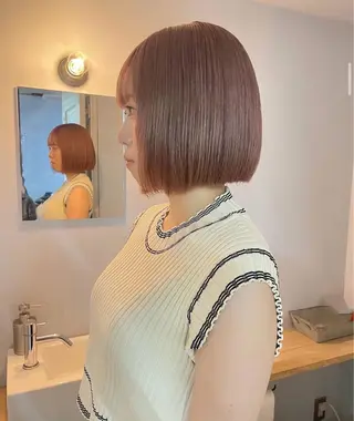 ショート カラー カットモデル/ ハイトーン/ゆうあのヘアスタイル
