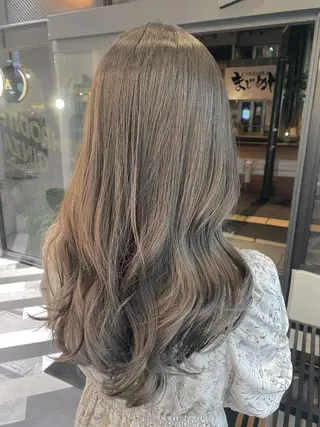 ミディアム APHRODITE マスダのヘアスタイル