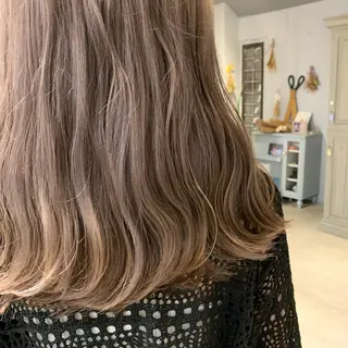 ロング La fith hair sept  銀座店所属・あらい みゆのヘアスタイル