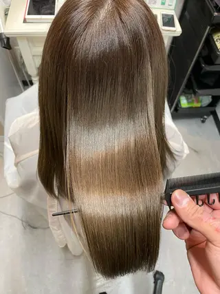 セミロング 髪質改善カラー特化 井上秀樹のヘアスタイル