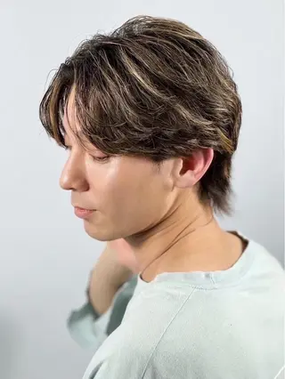 ミディアム 岡崎 匠海のヘアスタイル