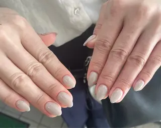 ネイル pourtoi立川 miharuのネイルデザイン