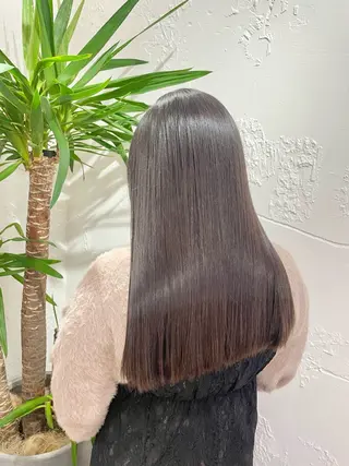 ロング 佐竹 花楓のヘアスタイル