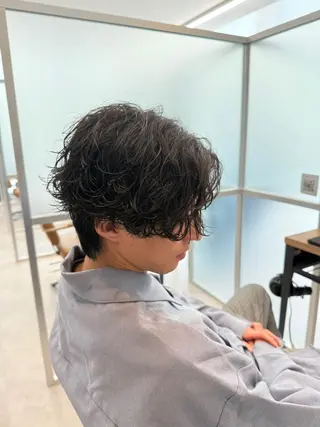 ミディアム パーマ メンズ メンズパーマ/波巻き パーマ/シャドウのヘアスタイル