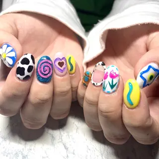 ネイル Nails VINATI所属・ササキスズナ Jr.ネイリストのネイルデザイン