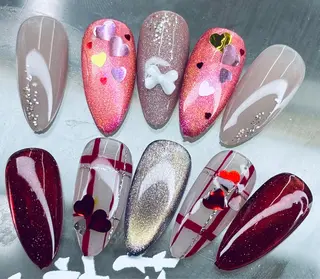 ネイル AngelChris ビューティーサロンのネイルデザイン