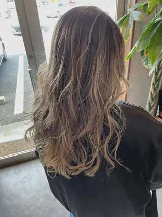 セミロング カラー 山本 貴弘のヘアスタイル