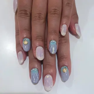 ネイル 矢崎 千春のネイルデザイン