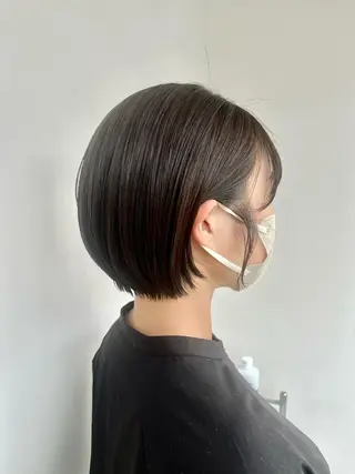 ショート あやめ【顔まわり/レ イヤー/柔らかカラ】のヘアスタイル