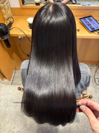 ロング 【Amphi Tokyo】宮原のヘアスタイル