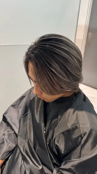 カラー メンズ SALOWIN 高崎所属・【ブリーチ特化👑】 高橋大樹のヘアスタイル