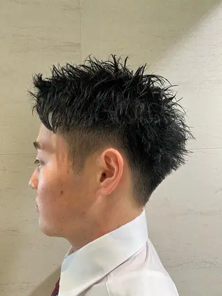 ショート メンズ 糟谷 慈英のヘアスタイル