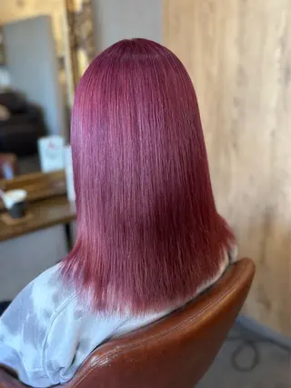 セミロング カラー ナギサ 🐶のヘアスタイル