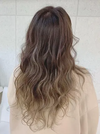 ロング カラー お悩み解決✨ ASAMIのヘアスタイル