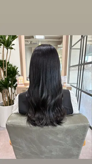 ロング 高橋 真歩のヘアスタイル