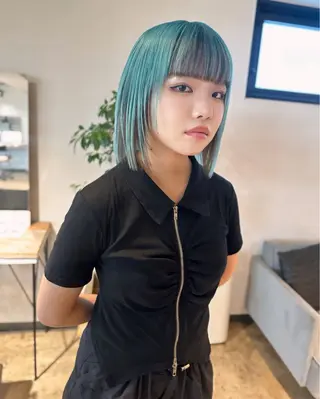 ミディアム カラー ✨艶ブリーチカラー ✨四ノ宮裕己のヘアスタイル