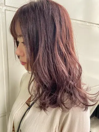 ミディアム カラー GO TODAY所属・ハイトーン/小顔 カット/Ayumuのヘアスタイル