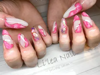 ネイル Li'leaNail AINAのネイルデザイン
