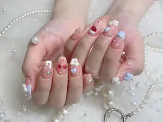ミディアム Chiin Nail Stylistのネイルデザイン