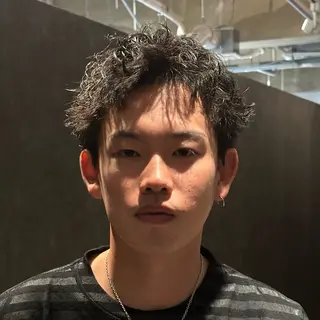 ショート パーマ メンズ 金山駅前/メンズ パーマ/真柄 恒輝のヘアスタイル