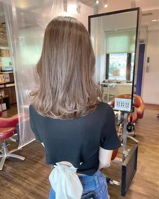 ミディアム カラー ヘアアレンジ 徳永 実沙のヘアスタイル