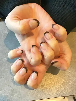 ネイル Nest 岩崎のネイルデザイン