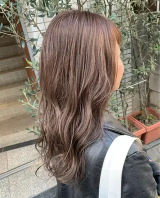 ロング カラー パーマ 韓国ヘア🇰🇷/ レイヤーカット✂︎のヘアスタイル