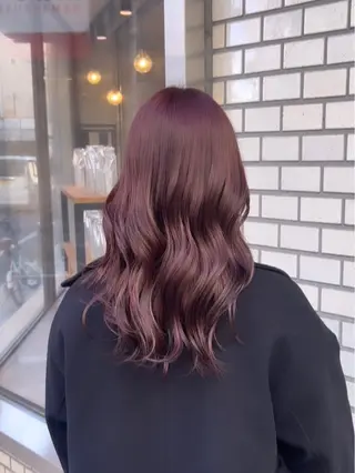 セミロング カラー デザインカラー 🥨HAZUKiのヘアスタイル