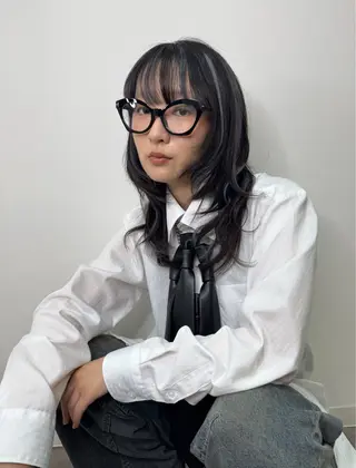 ロング カラー newi remi🖤のヘアスタイル