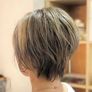 ショート カラー パーマ ヘアアレンジ ネイル マツエク・マツパ 一人一人の輝きを 心を込めてのヘアスタイル