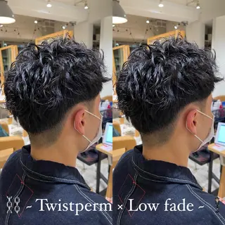 ショート パーマ メンズ 艶髪カラー/透明感 美髪/白髪/ﾑﾅｶﾀのヘアスタイル