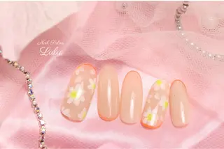 ネイル Lulu nail salon 南堀江店所属・西村 あやかのネイルデザイン