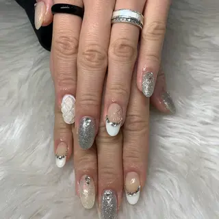 セミロング 竹下 凌香のネイルデザイン