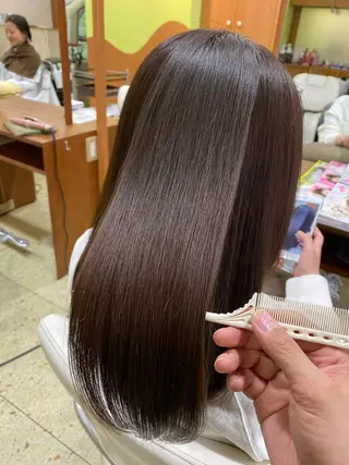 ミディアム カラー 藤原 克宏のヘアスタイル