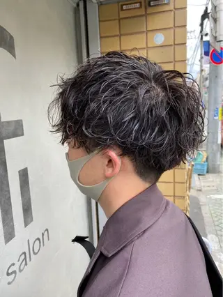パーマ メンズ 久保 勇太のヘアスタイル