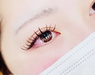 マツエク・マツパ mm. 大宮💎 tomoのネイルデザイン