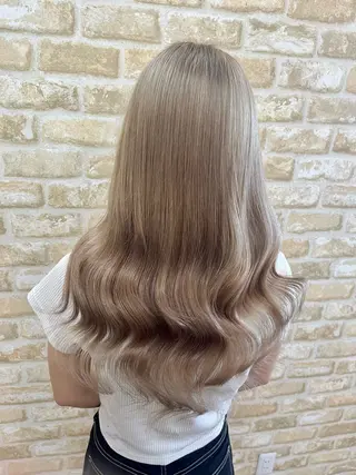 カラー 大西 瑠奈のヘアスタイル